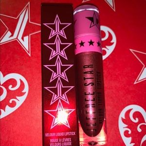 Jeffree Star’s Mystery Shade from the V-Day Box.